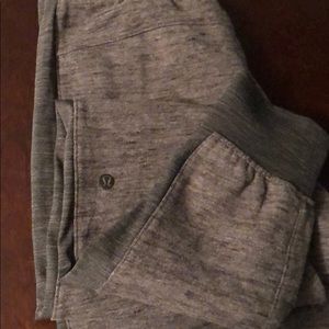 lululemon joggers grey